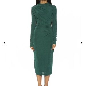 Alexia Admor Kim Dress